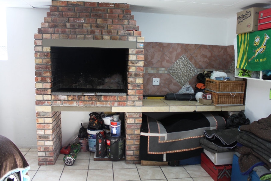 3 Bedroom Property for Sale in Bethelsdorp Eastern Cape